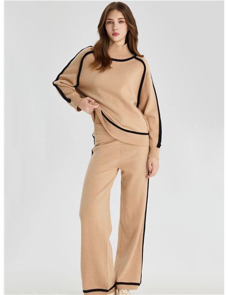 Co-ord Contrast knit sweater & trousers
