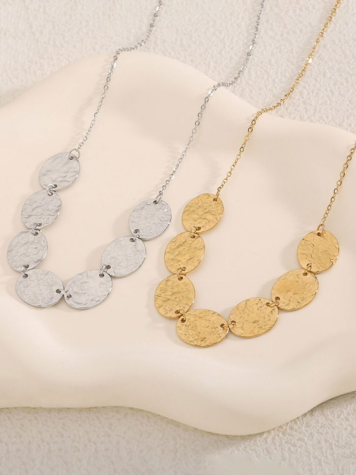 Collar monedas efecto martillado