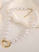 Collana con pendente ovale di perle