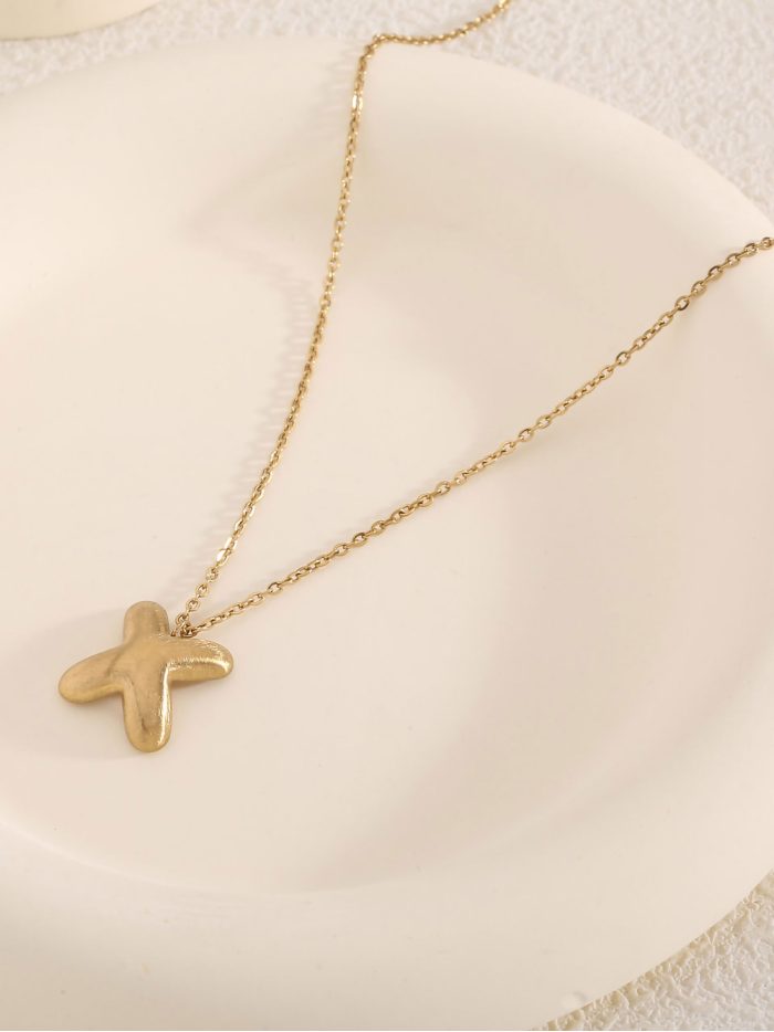 Collana pendente croce