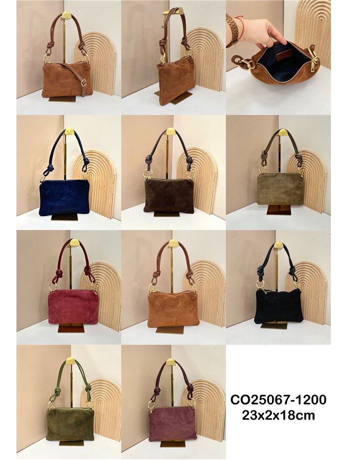 Bolsa de ombro em camurça com alças de nó