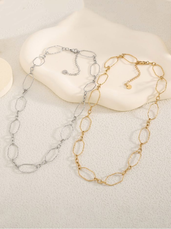 Collana a catena a maglia