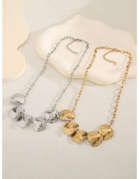 Collier charm effet martelé