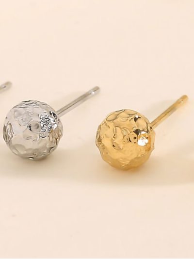 Mini ball earrings 2