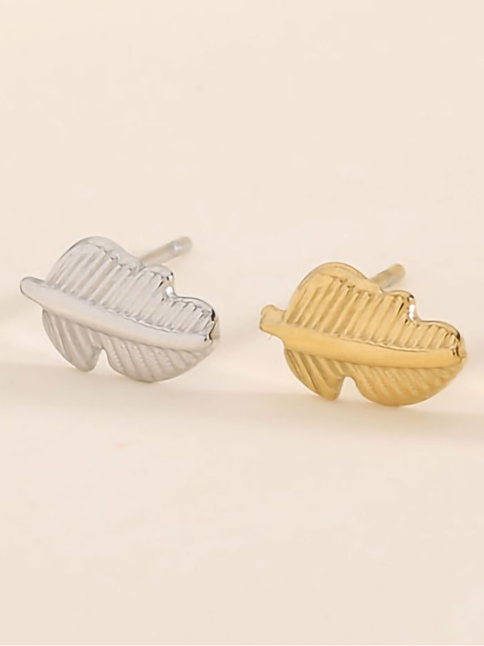 Mini leaves earrings