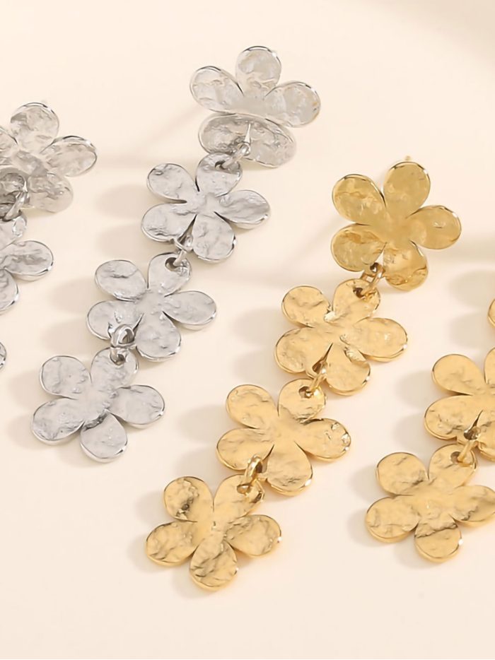 Ohrringe mit langen Blumen