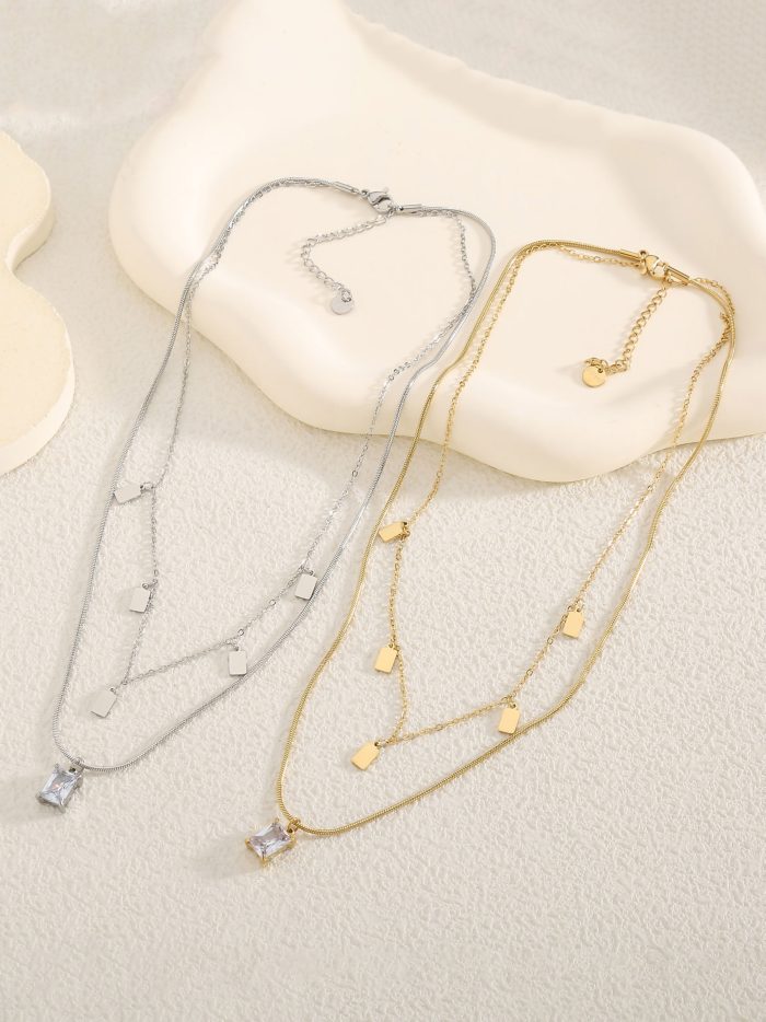 Collar doble colgante con circonita