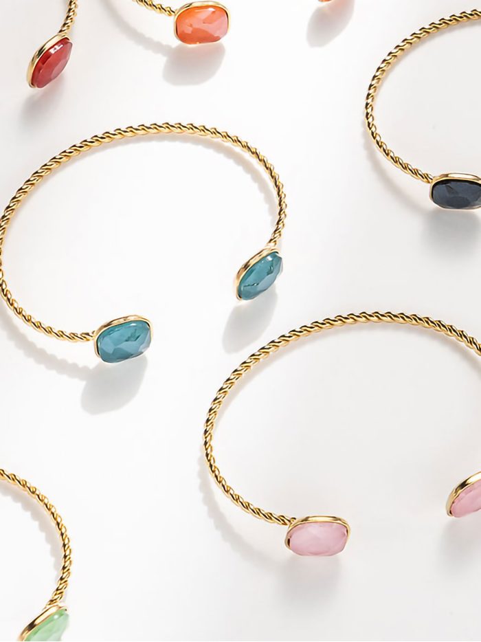 Pulsera abierta cabujones color