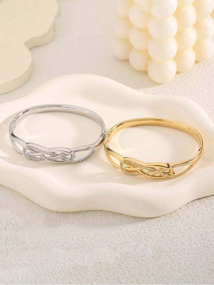 Pulsera rígida trenzado con circonita