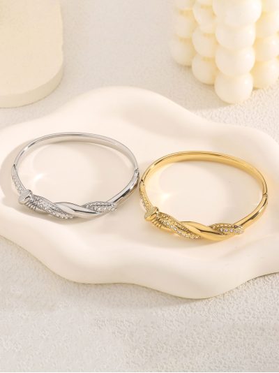 Pulsera rígida trenzado con circonita