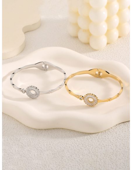 Pulsera rígida medallón con circonita