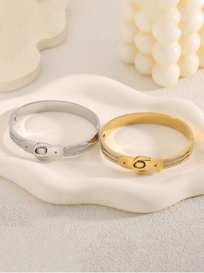 Pulsera rígida hebilla con circonitas