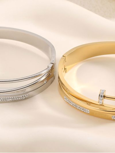 Bracelet with zirconia 2