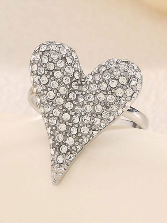 Anillo corazón con circonitas