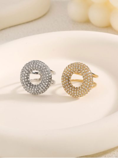 Anillo círculo con circonitas