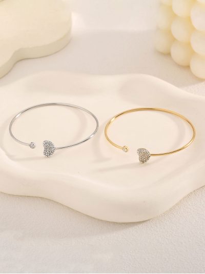 Pulsera rígida corazón con circonitas