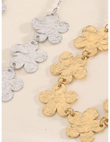 Collar flores martilladas