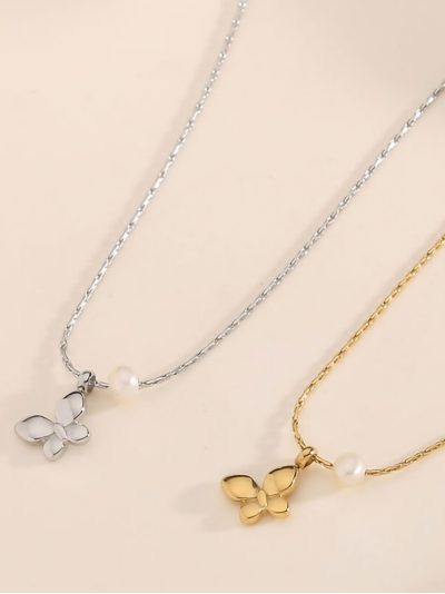 Collar mariposa detalle perla 2