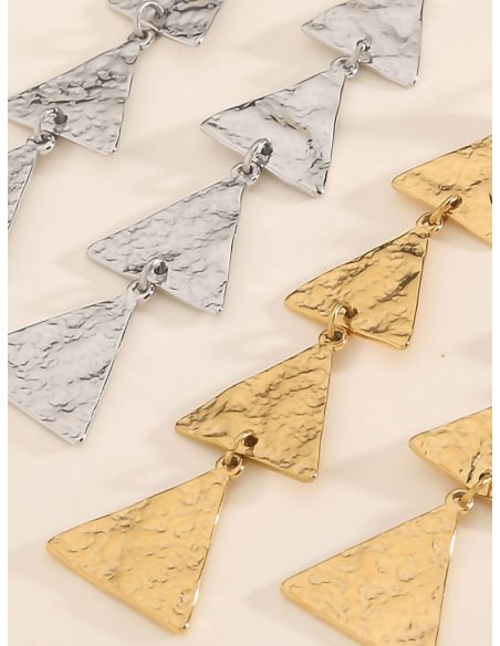 Pendientes largos triángulos martillados