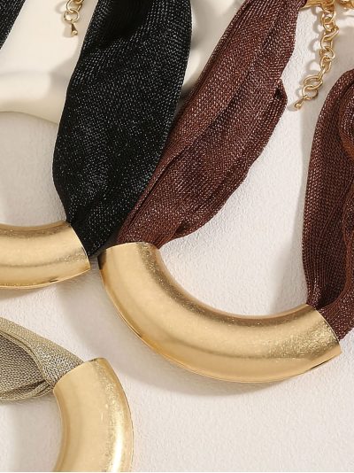 Collar gargantilla malla detalle metálico 2