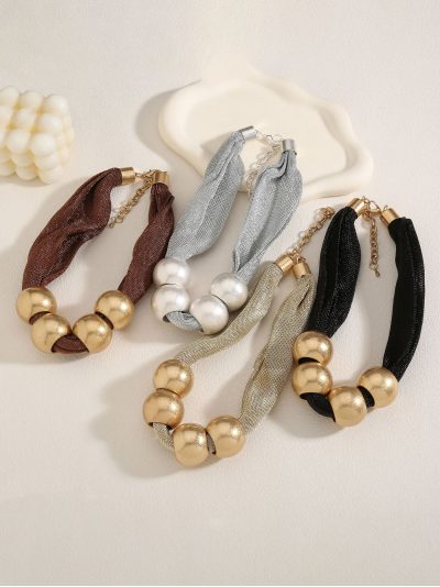 Collar gargantilla malla con abalorios dorados