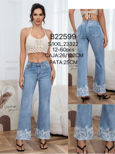 Jeans flare bajo encaje y strass 2