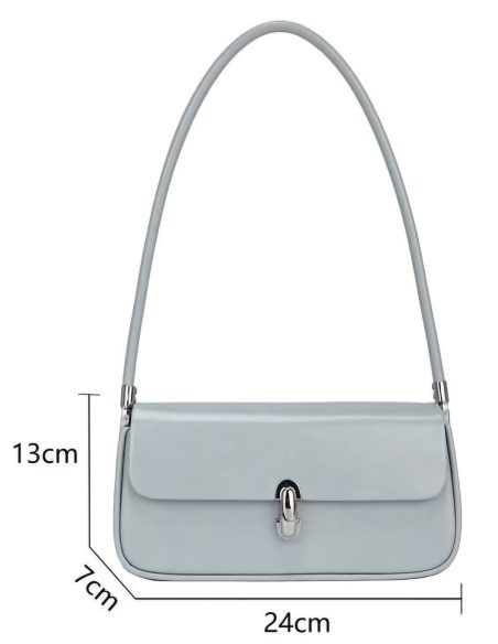 Bolso baguette con solapa y cierre metálico