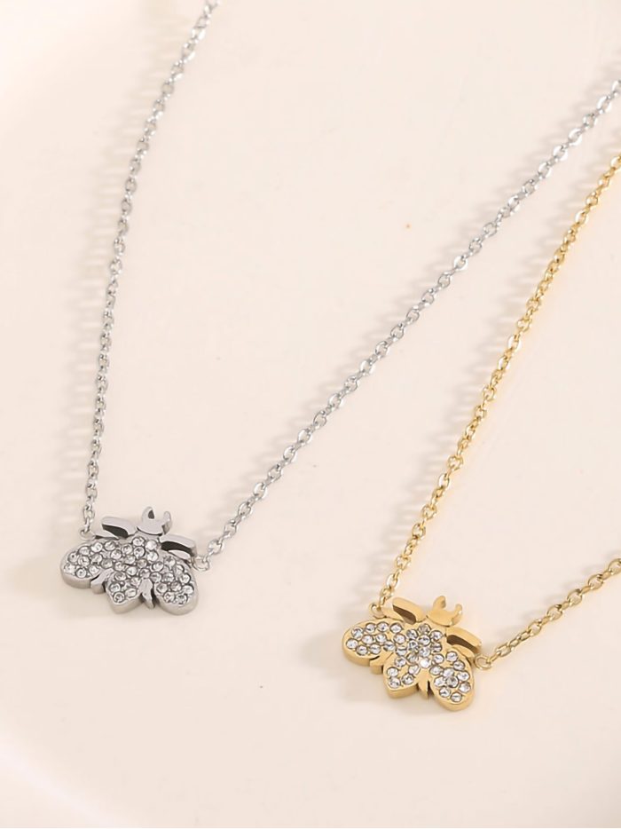 Collar colgante abeja con circonitas