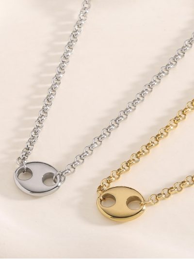 Collar medalla ovalada 2