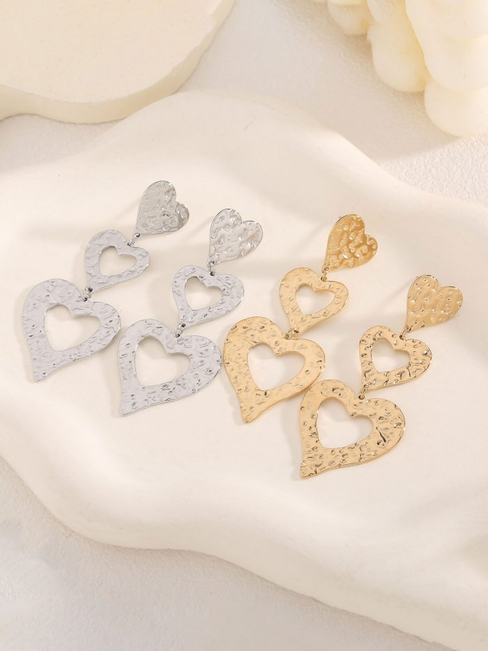 Pendientes largos corazón textura