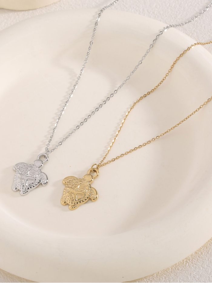 Collar colgante tortuga
