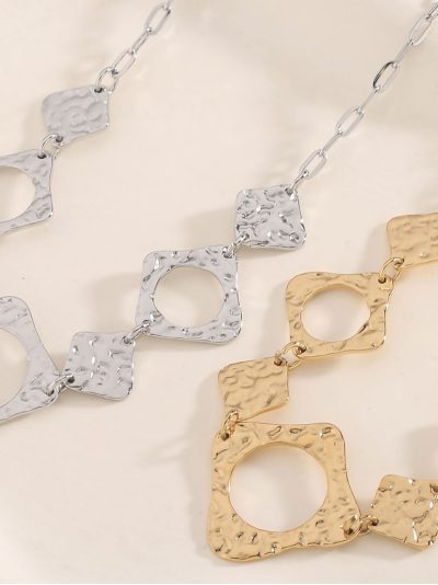 Collar colgante geométrico textura 2