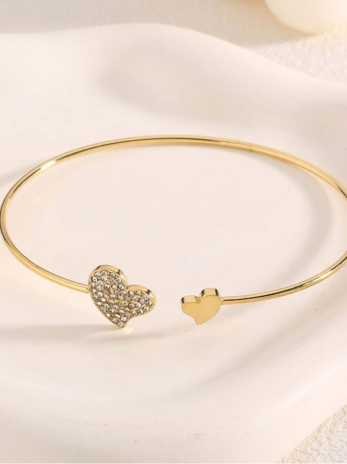 Pulsera rígida corazón con circonitas
