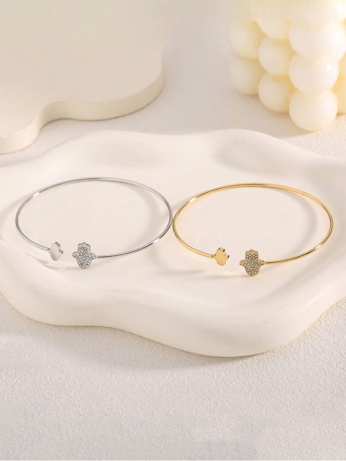 Pulsera rígida mano de fátima con circonitas