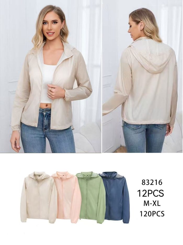 Veste coupe-vent ultralégère avec capuche