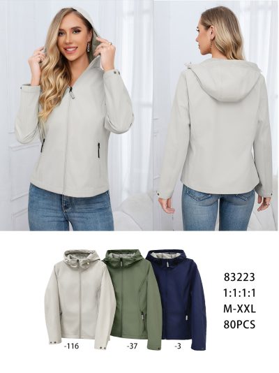 Chaqueta ligera con capucha no desmontable 2