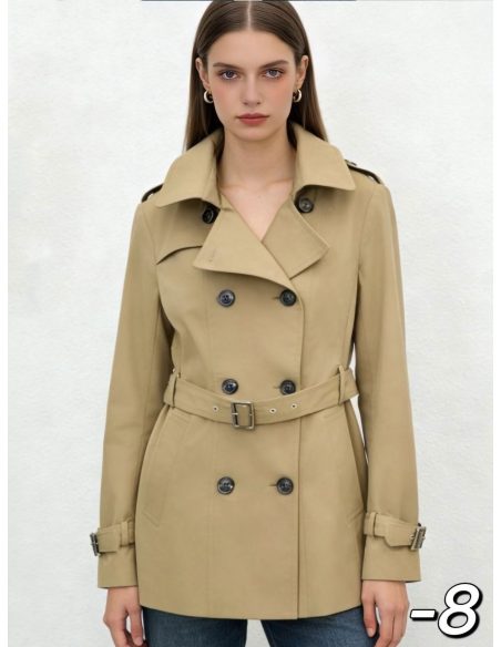 Trench cruzado con cinturón