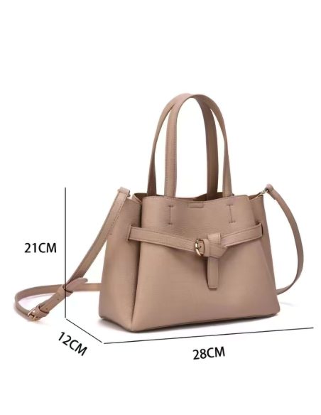 Bolso shopper hebilla decorativa