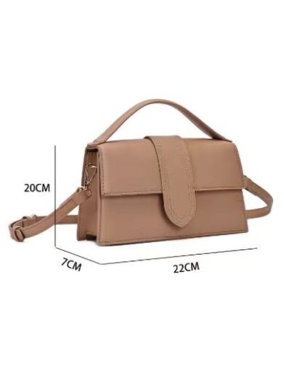 Bolso baguette con solapa magnética