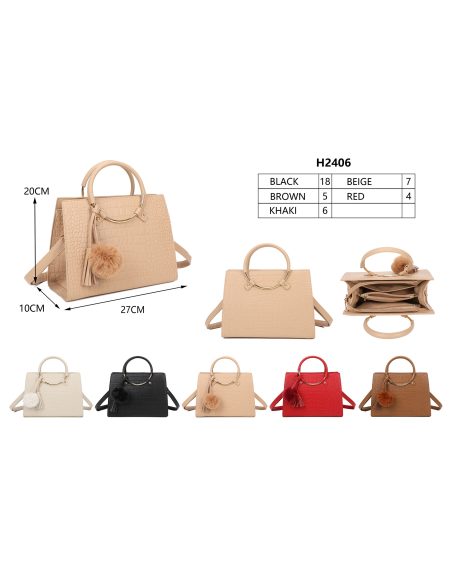 Bolso de mano efecto coco asa aro y colgante pompón