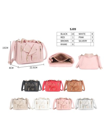 Borsa a tracolla stile biker con borchie 2