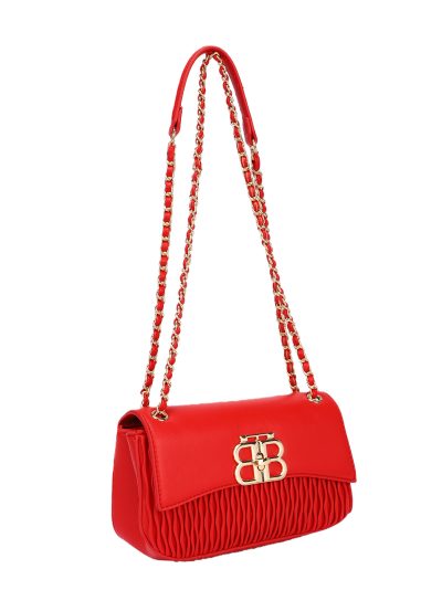 Bolso de hombro con cadena y cierre metálico