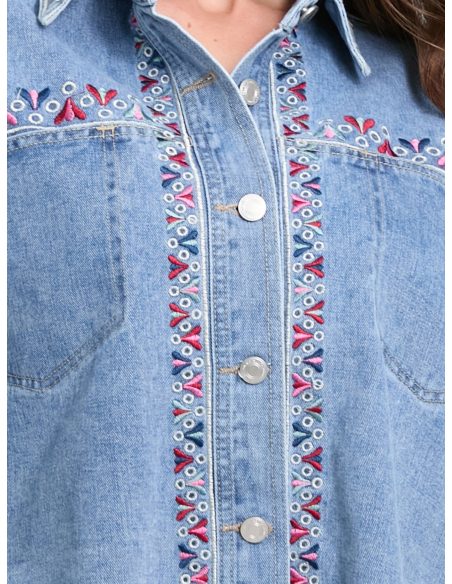 Giacca di jeans ricamata