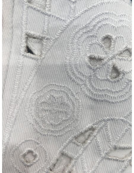 Weit geschnittene Jeans mit tiefem Schritt