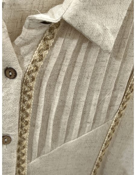 Chemise en lin avec dentelle ondulée