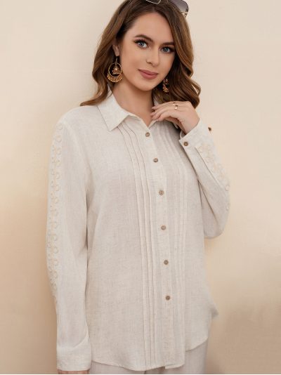 Camisa lino pliegues y bordados en mangas