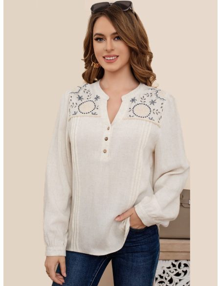 Blouse en lin brodé