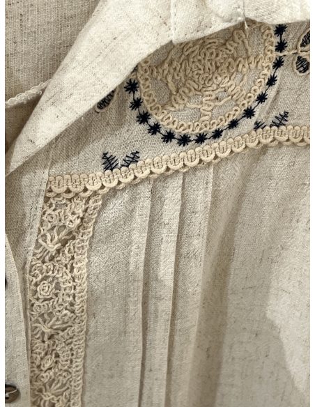 Camisa lino bordado y encaje