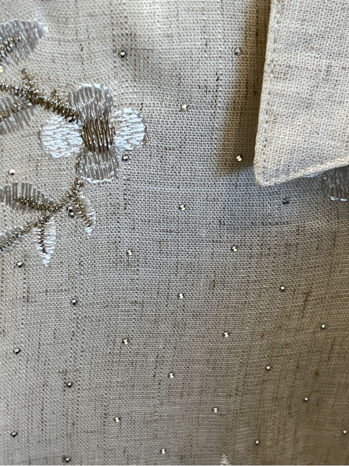 Camisa lino floral pedrería