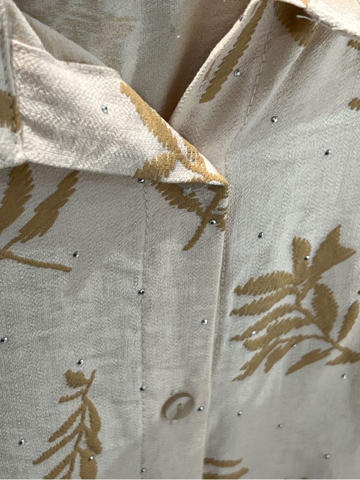 Conjunto Camisa + Pantalón estampado hojas con strass